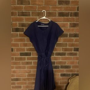 Menique linen navy dress with elastic waist and tie